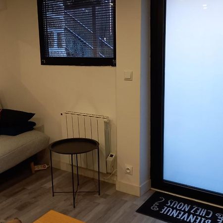 Appartement Individuel En Maison Beaumont-sur-Oise Exterior foto