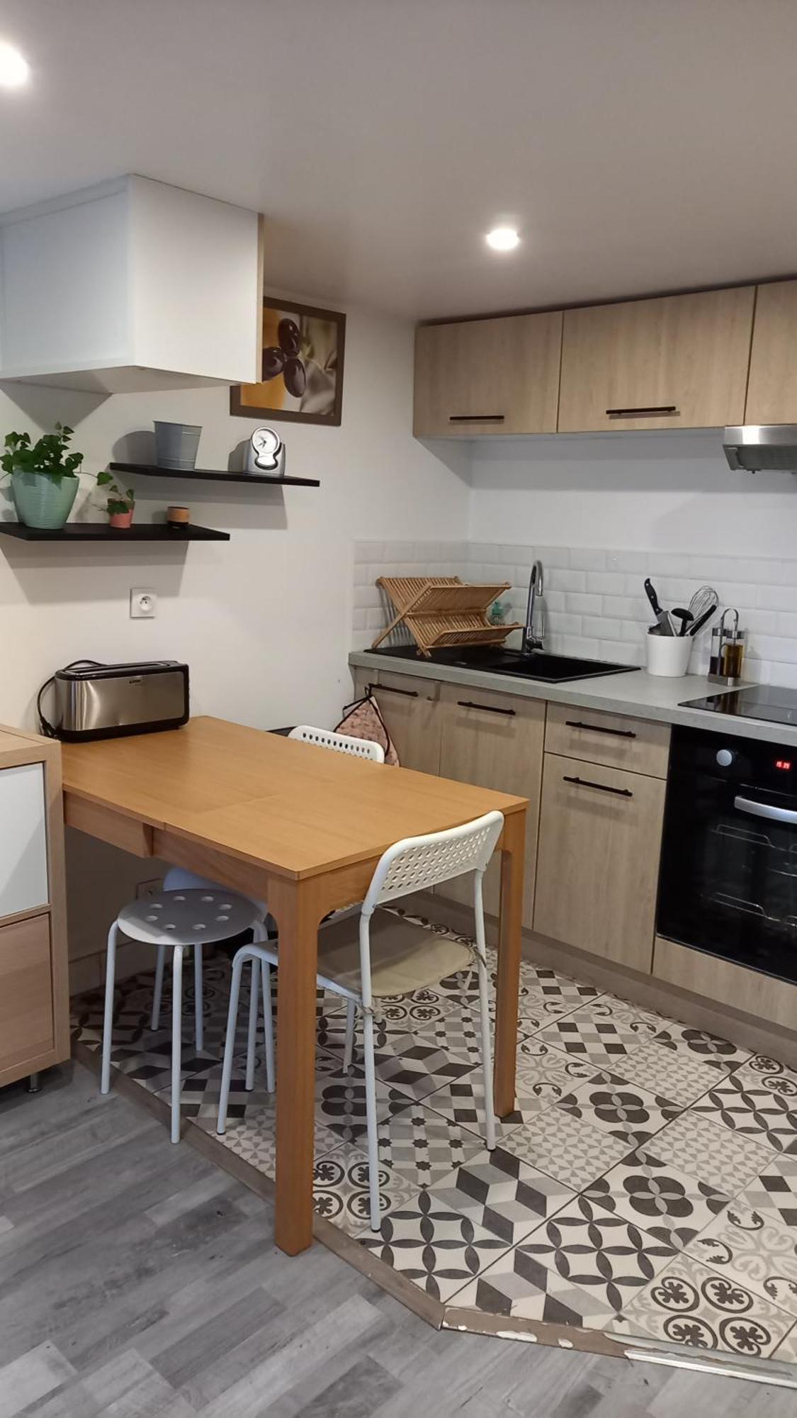 Appartement Individuel En Maison Beaumont-sur-Oise Exterior foto